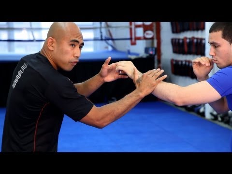 How to Do a Basic Parry | MMA Fighting
