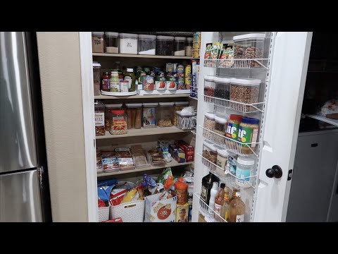 1-Month Emergency Stockpile Pantry Challenge +Tours!
