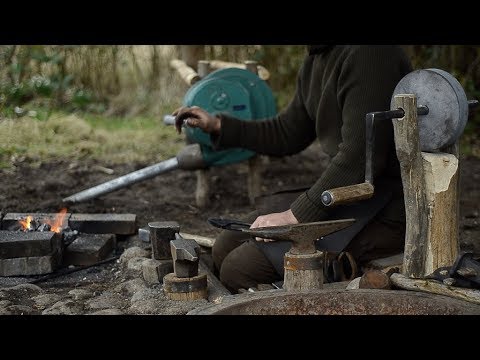 MAKING A BLACKSMITH SHOP WITH NO POWER TOOLS