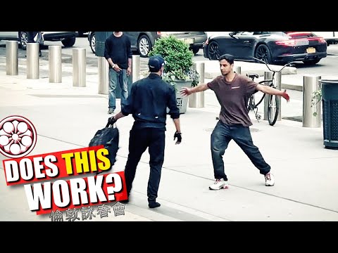 Why Walking Backwards in Self Defence Doesn&#039;t WORK