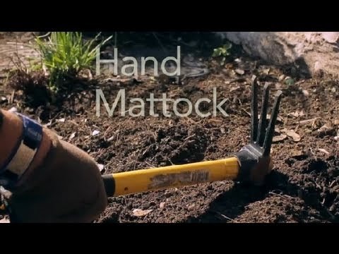 How to Use a Hand Mattock : Garden Tool Guides