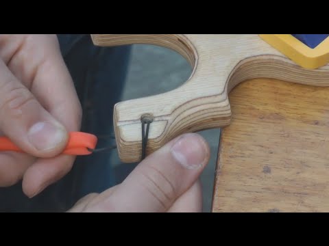 How to make a simple slingshot from plywood