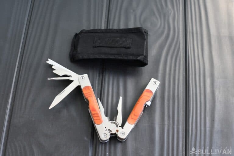 multitool and pouch