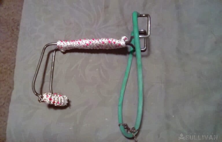 DIY sling bow on metal rod structure 2