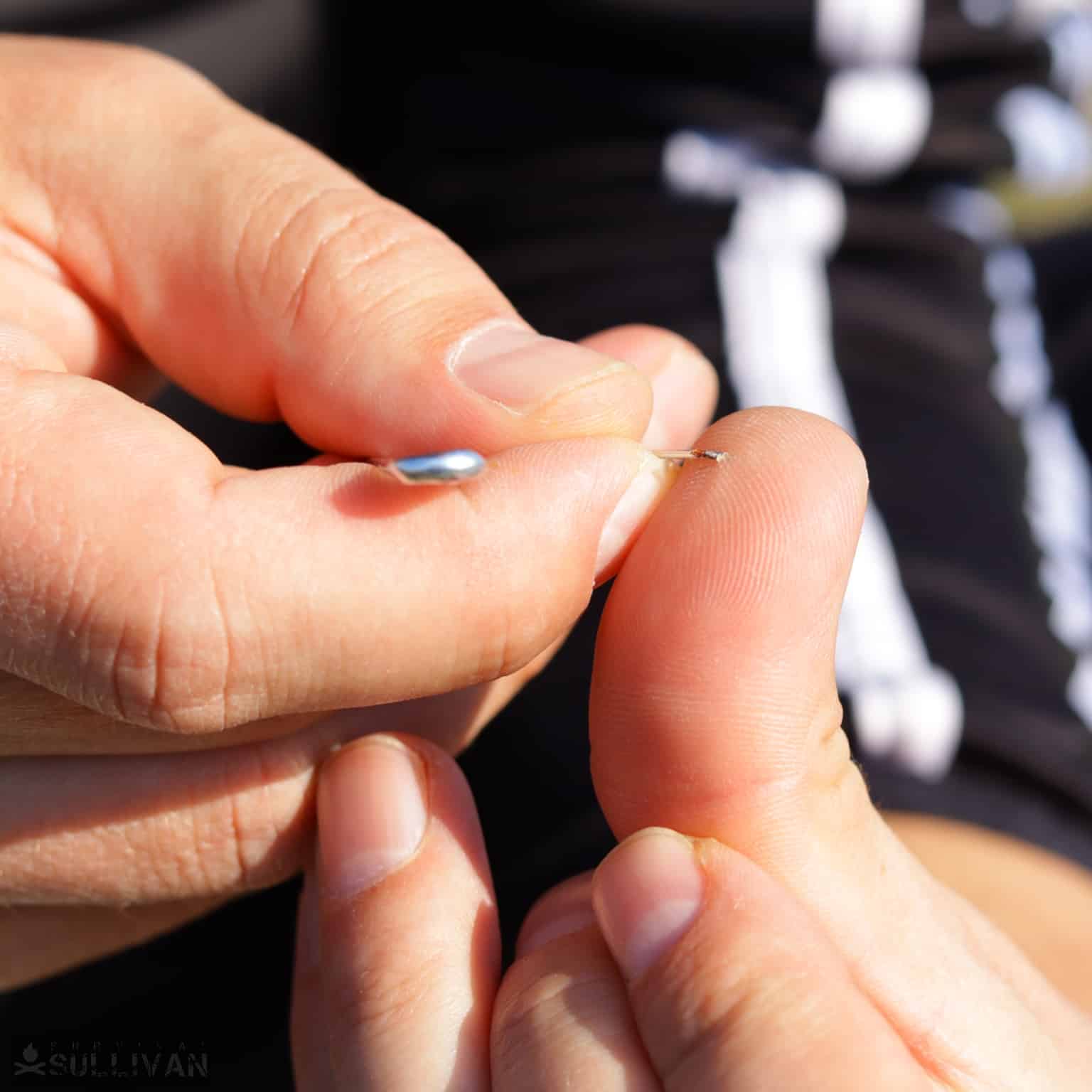 Pin Set Solinter 17 Survival Uses for Safety Pins