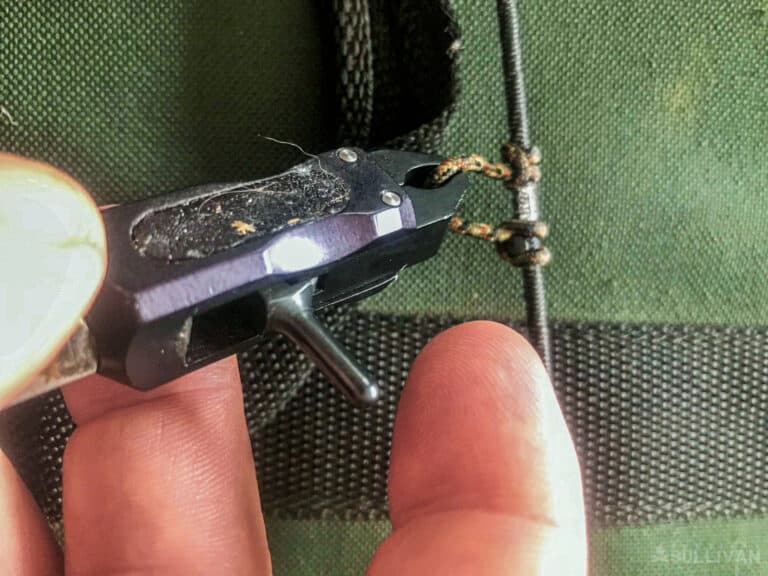 bow trigger close-up