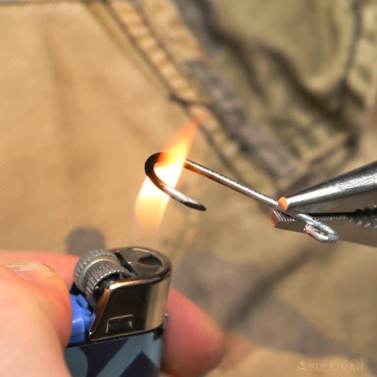 heating DIY hook with lighter