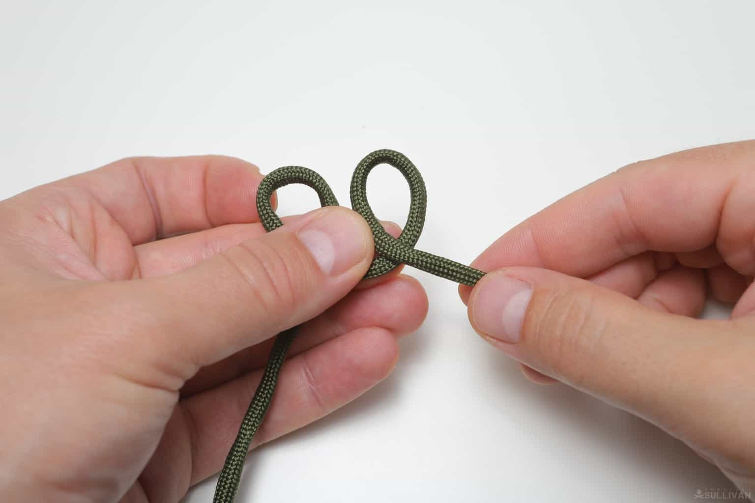 DIY Single Strand Knot and Loop Paracord Bracelet (Step By Step)