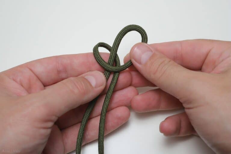 snake knot second loop