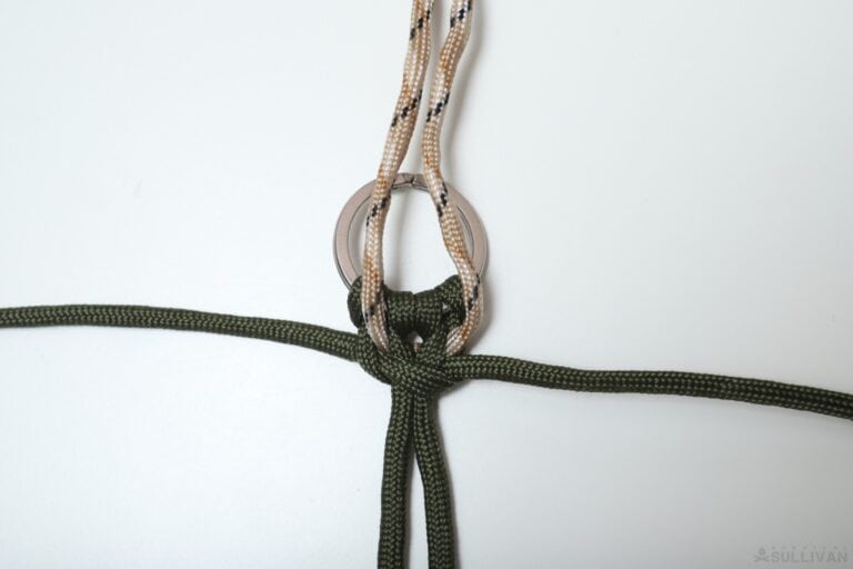 crisscross solomon paracord keychain first weave