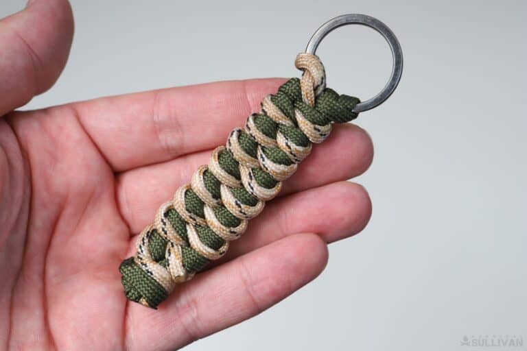 growling dog knot paracord keychain