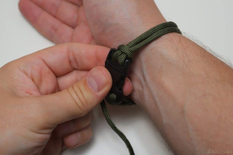 fishtail paracord bracelet measuring bracelet against wrist