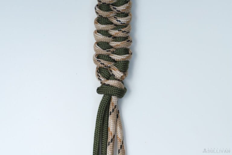 growling dog paracord keychain snuggling final knot
