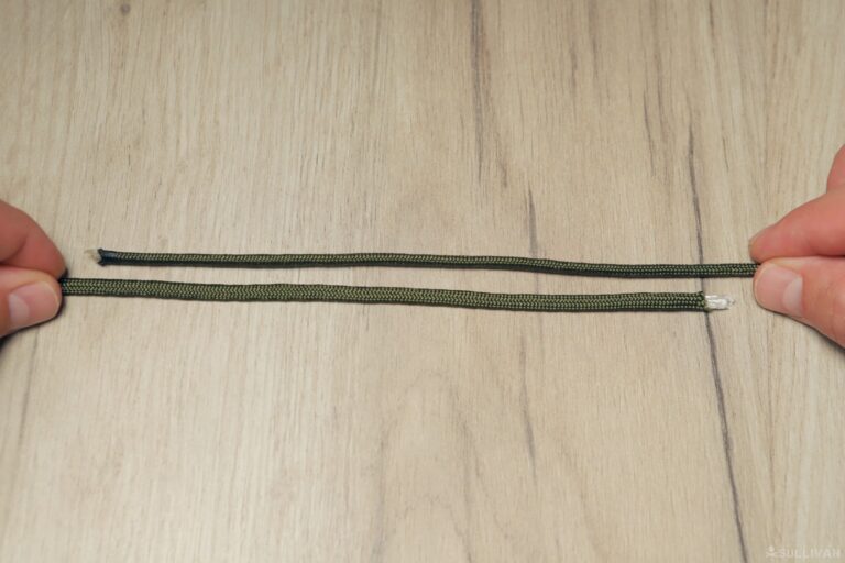 double fisherman’s knot two parallel paracord lines