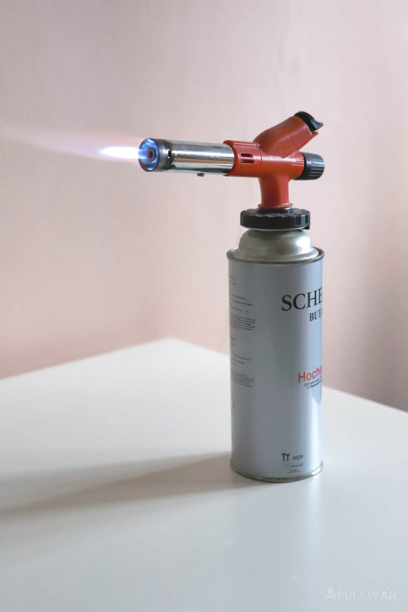 What to Use Instead of a Heat Gun? 7 Alternatives that Work