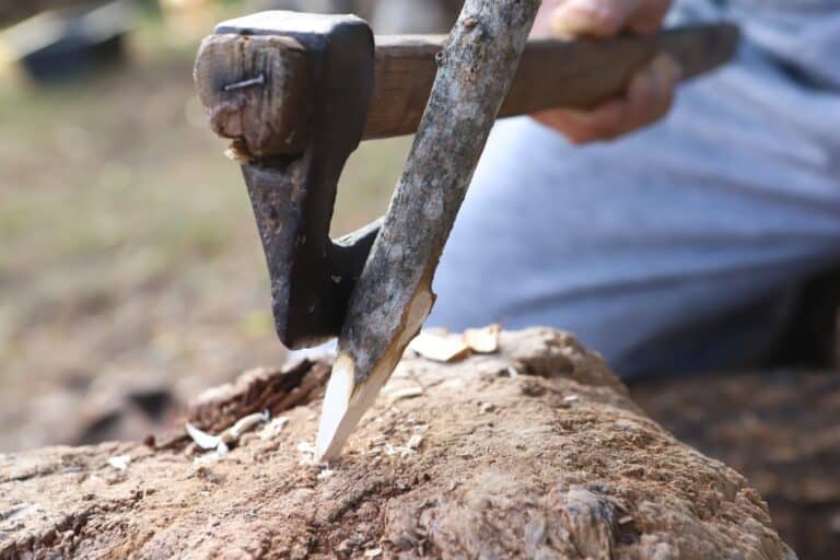 sharpening stake with axe