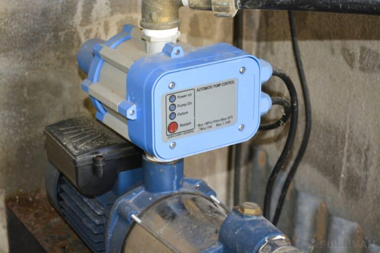 electric pressure-controlled water pump