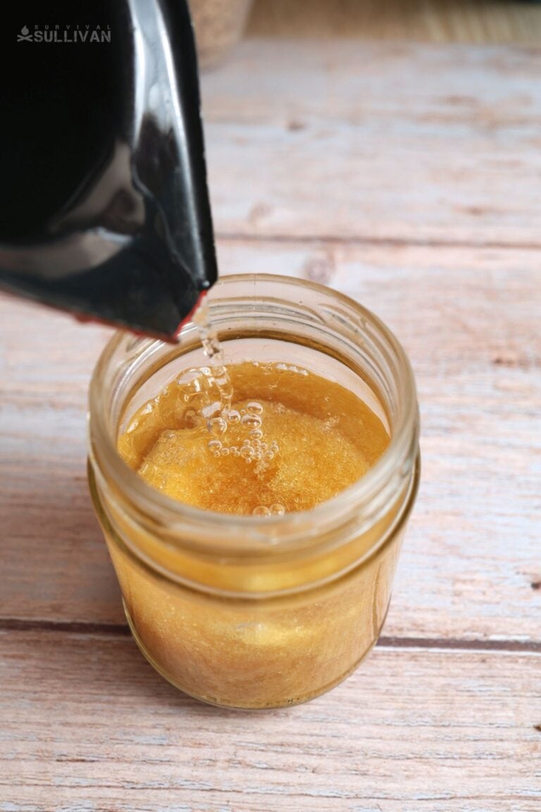 pouring water over gelatin